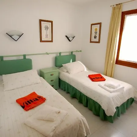 Villa Cala Galdana Sleeps 8 Pool Wifi